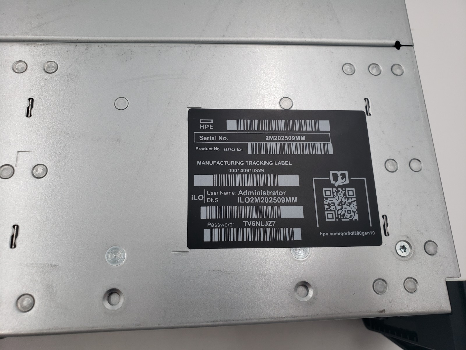 HP DL380 G10 Server Xeon Silver 4110 | 32GB DDR4 | 600 GB SAS | 8 Bay