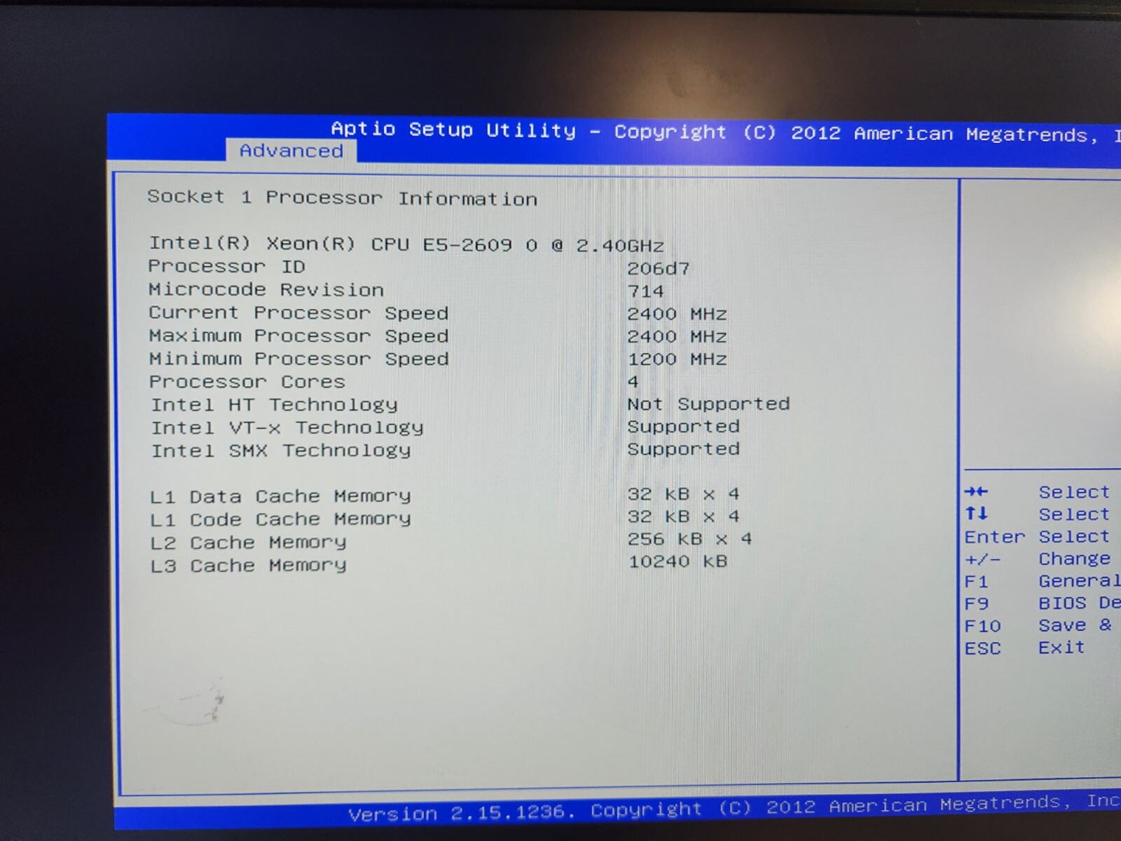 CISCO UCS C220 M3 SFF SERVER (2) E5-2609 @ 2.40GHz, 32GB RAM, 4GB SAS, W/ RAILS