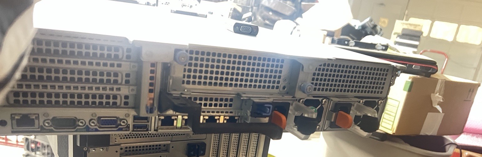 Dell EMC R740 2x Intel Silver HDD Server 1.80GHz 32 GB ram, 6x480GB SSD