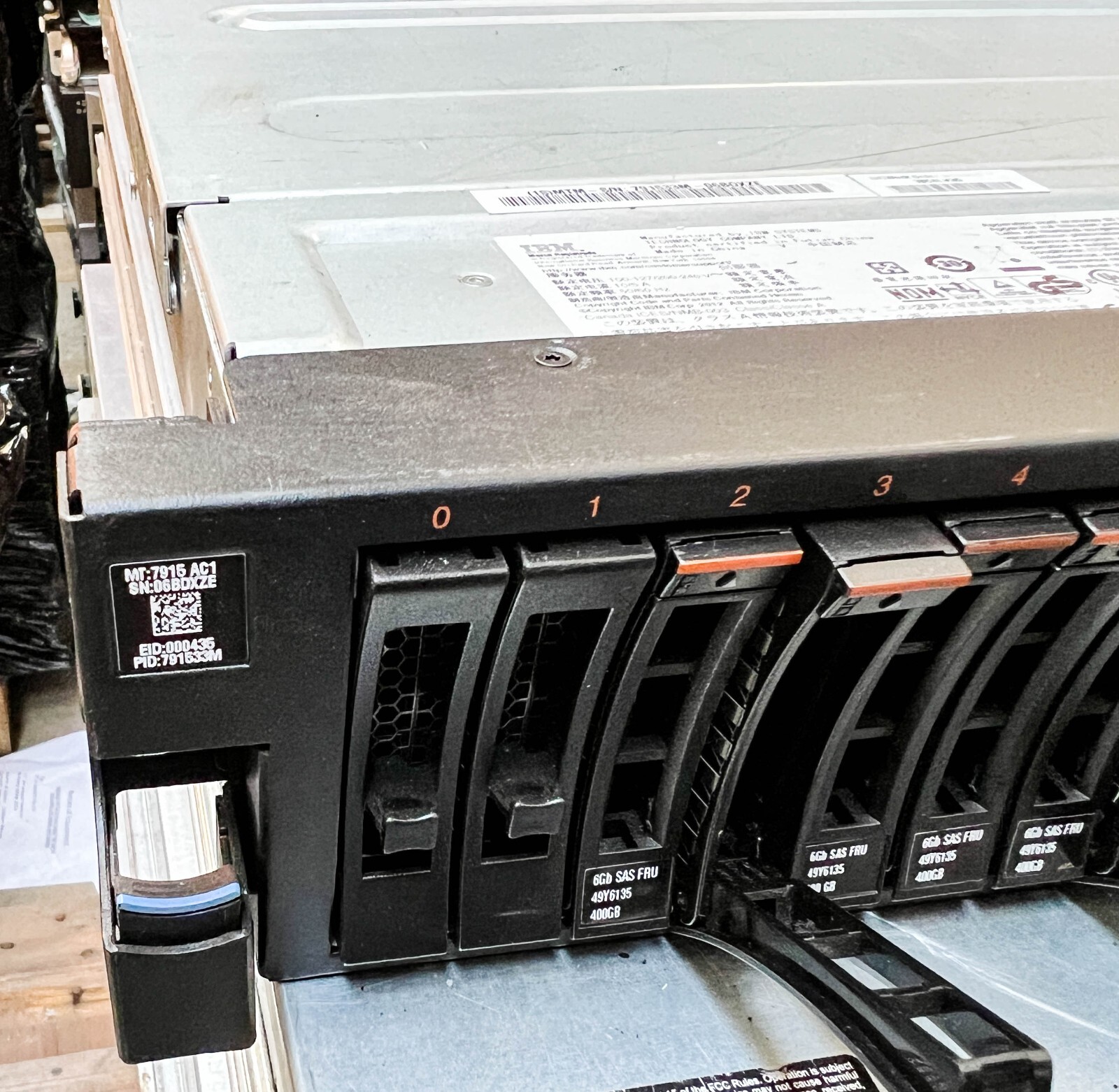 IBM System X3650 M4 | 2x Xeon E5-2643 v2 @3.5GHz 48GB 5x400GB SSD 9x600GB 2xPSU