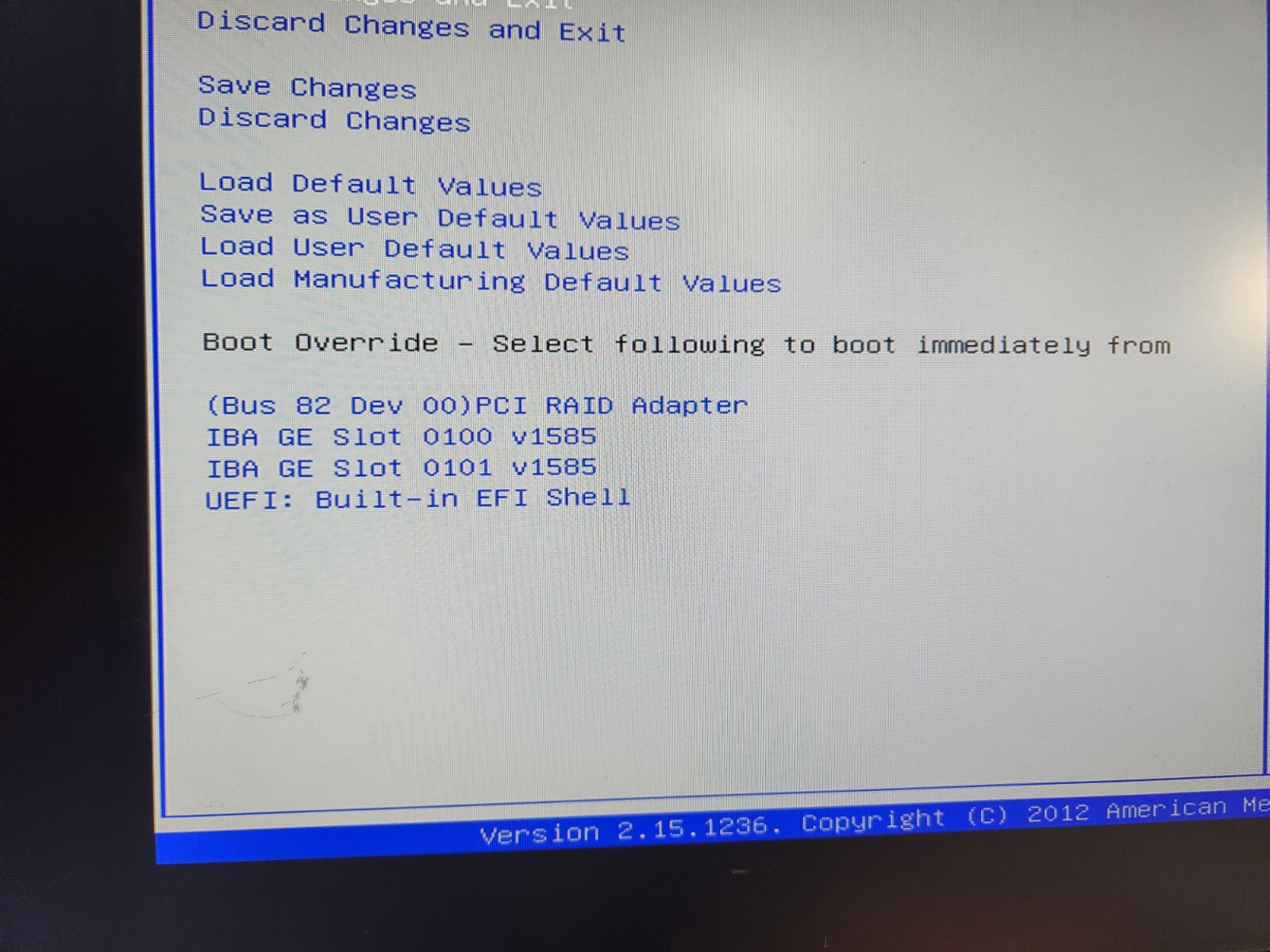 CISCO UCS C220 M3 SFF SERVER (2) E5-2609 @ 2.40GHz, 32GB RAM, 4GB SAS, W/ RAILS