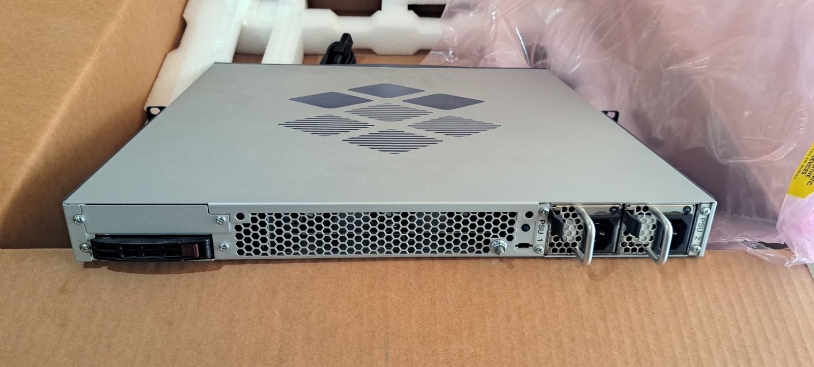 Infoblox Trinzic 1400 Rack-Mountable Network Server P/N: TE-1420-NS1GRID-AC