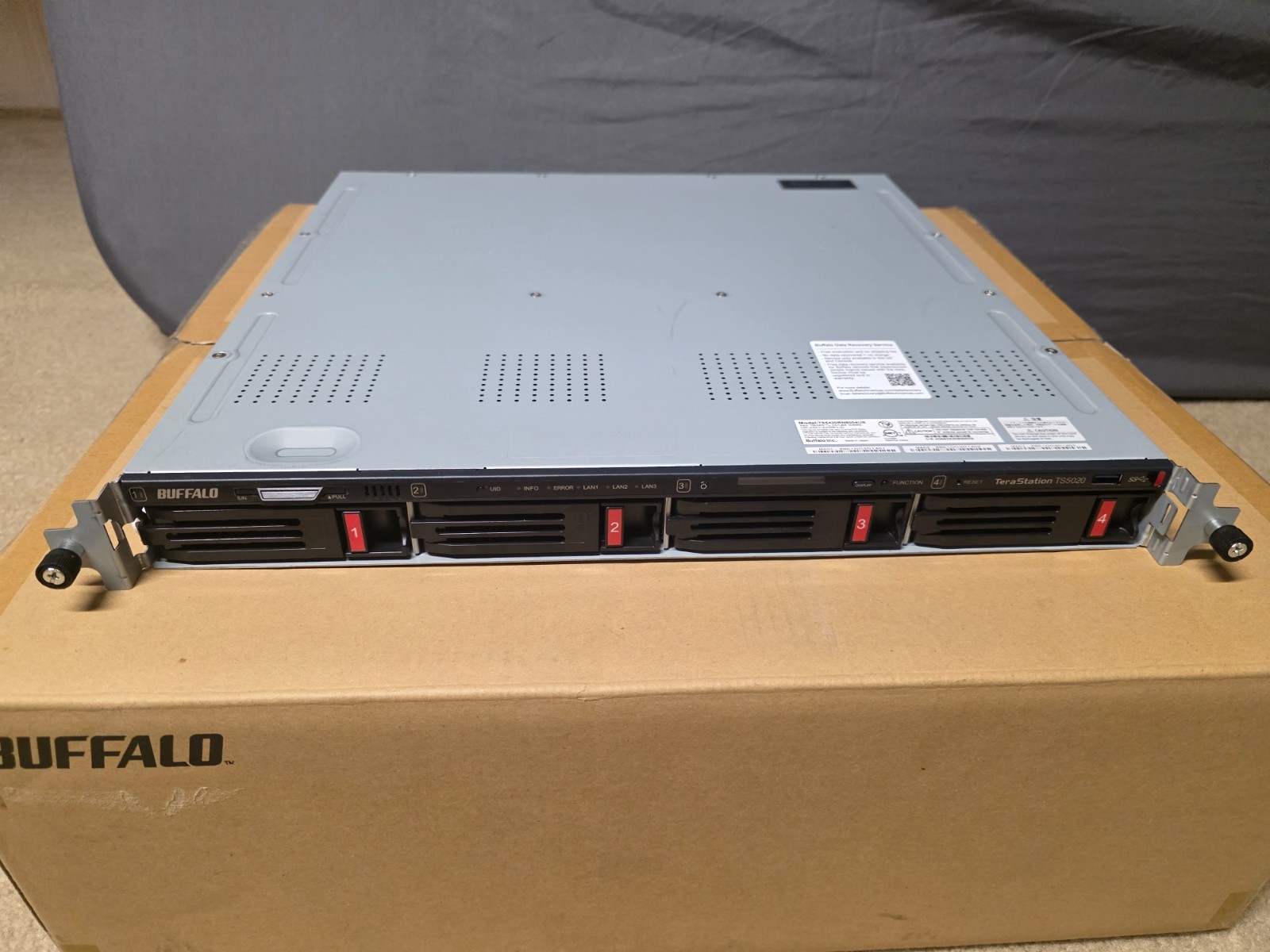 Buffalo Terastation TS5420RN – Diskless (Caddies included)
