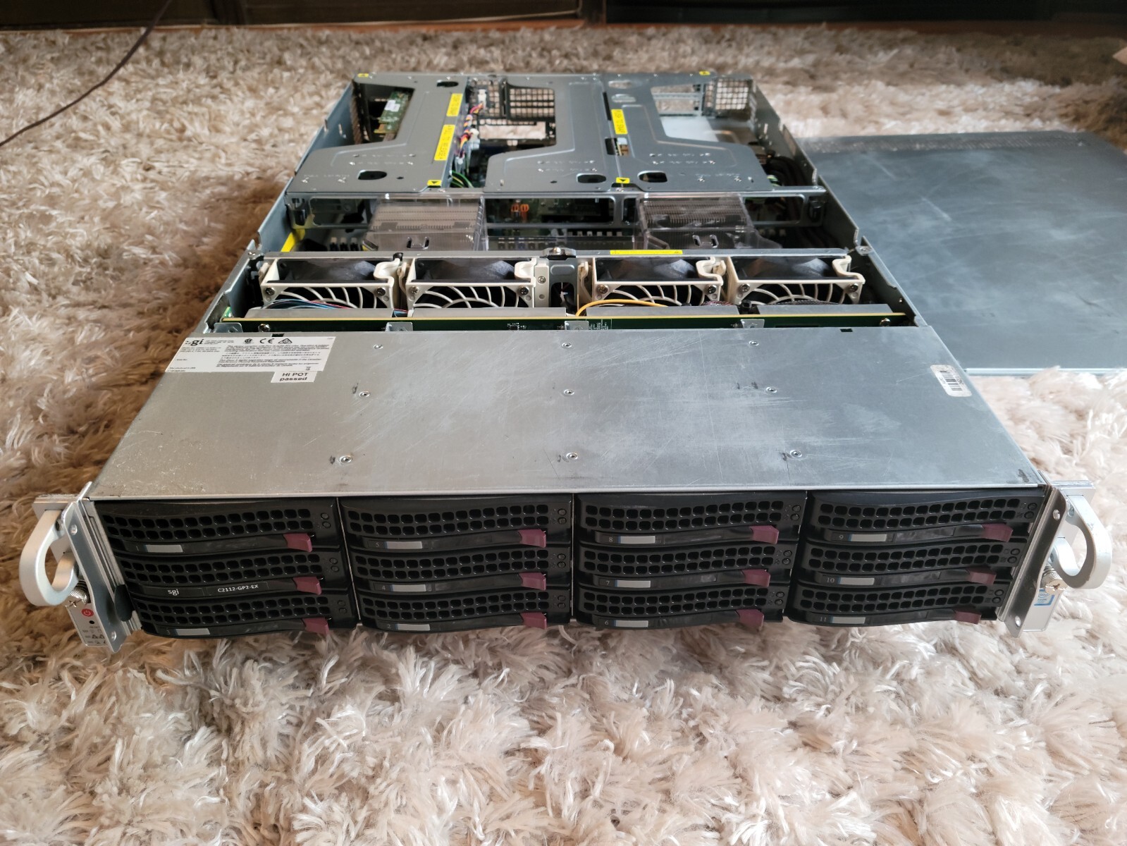 SUPERMICRO 2U CSE-829U X10DRU-I+, 2x2699v3, 1024GB (1TB), no HDD, FREENAS/UNRAID