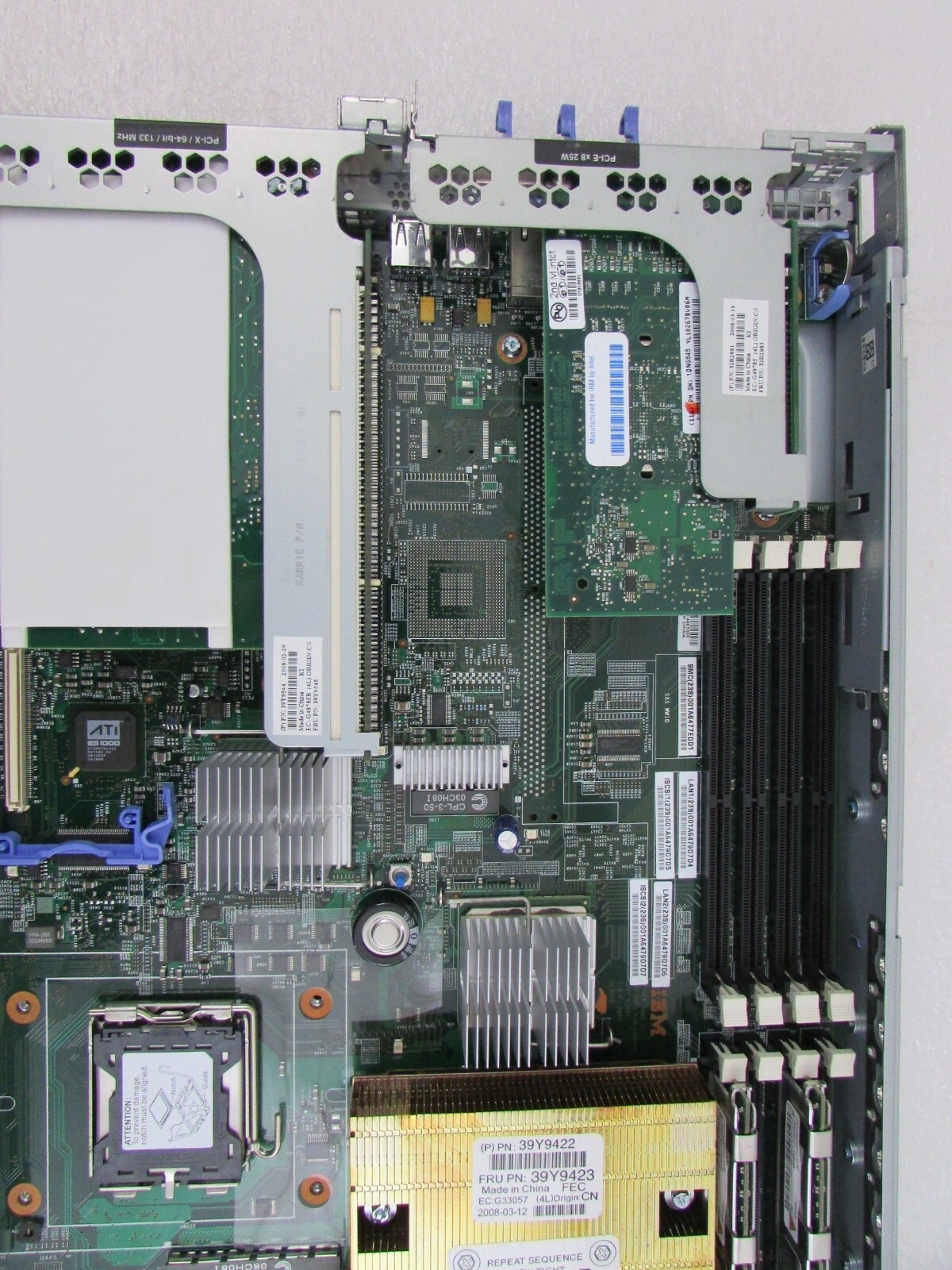 IBM Power 710 8231-E1D 3.0GHz 64GB 6x HHD + 7042-CR4 HMC 1GB 250GB Servers