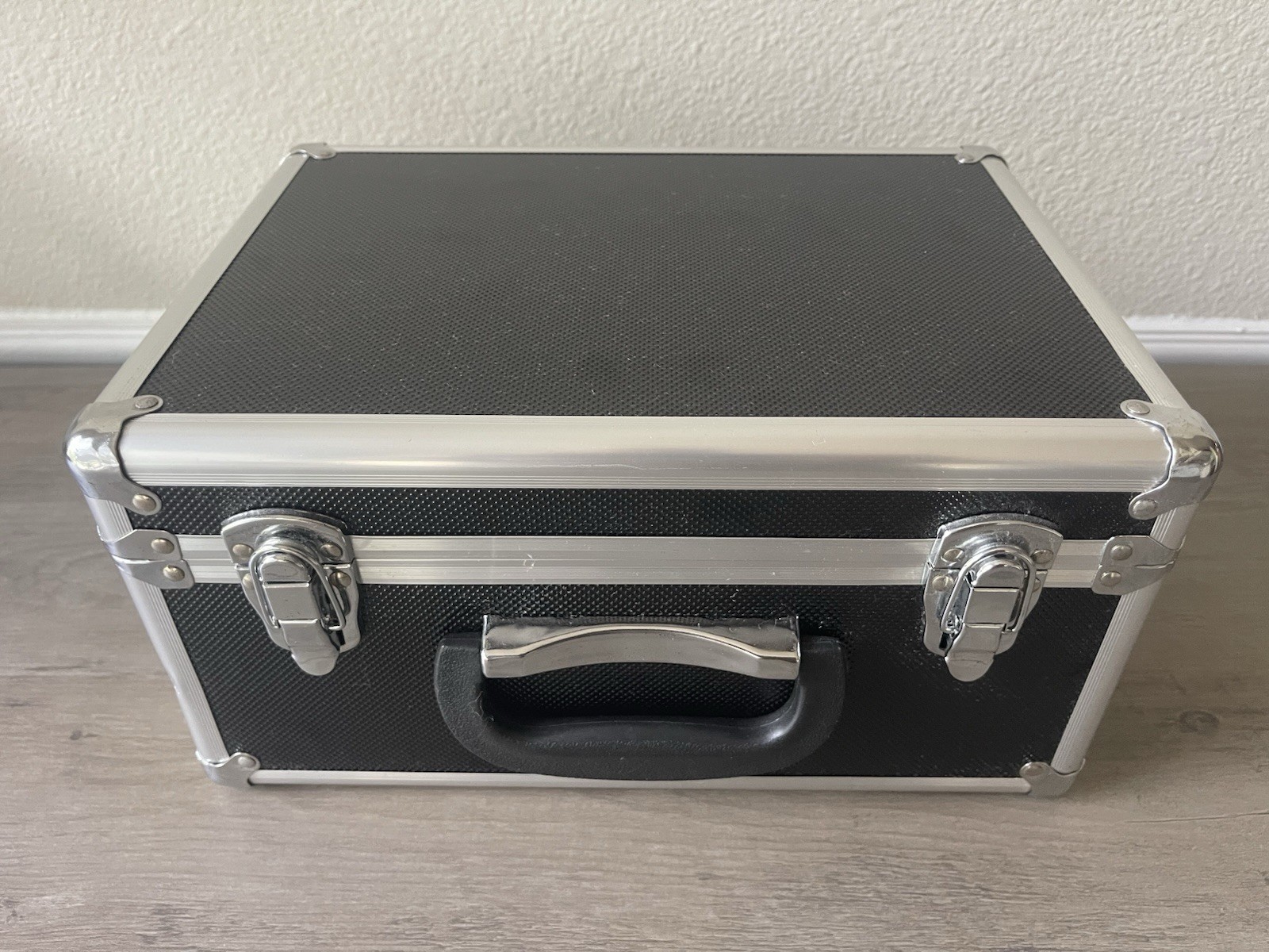 SNEED Coding Solutions Portable Handheld Inkjet Printer Case Needs Battery Works
