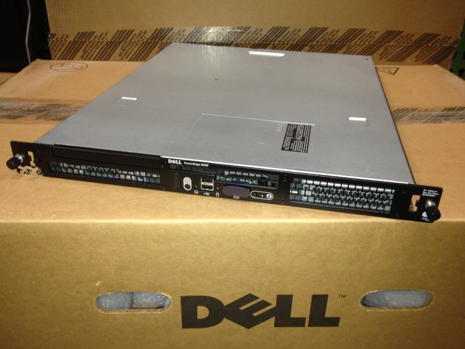 Refurbished Poweredge R200, 1 x DC Xeon 2.13Ghz, 4GB, 2 x 73GB 15K, SAS 6IR