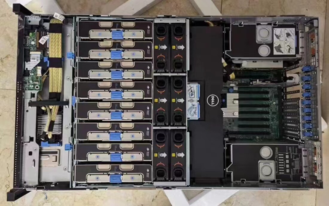 DELL R930 4U server 4x Xeon E7-8880 V3 CPU+128GB RAM H330
