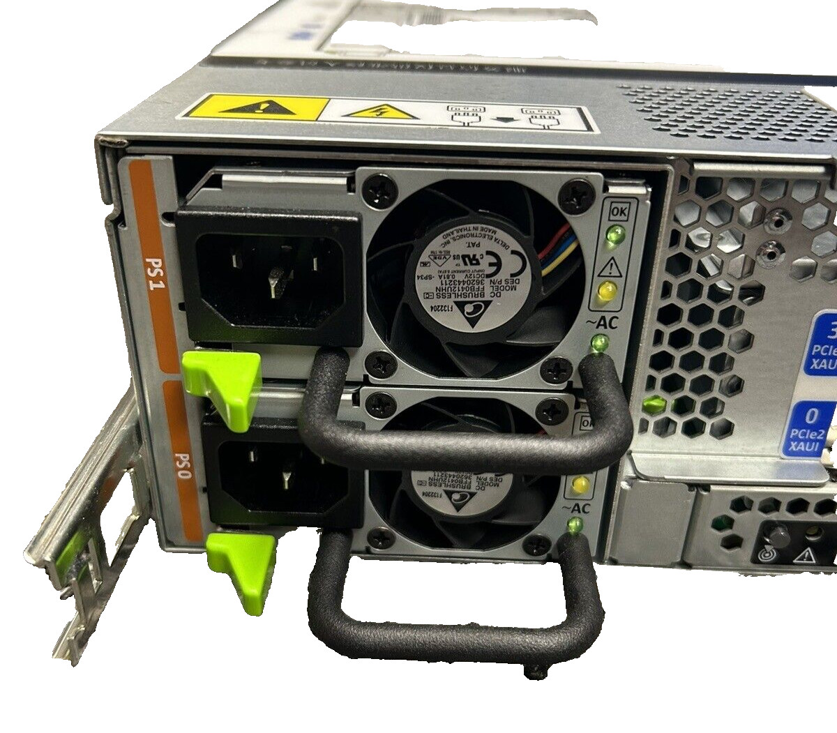 Sun ORACLE SPARC T4-1 Server SERP2 w/ Power Supply & 6 X 300GB SAS2 HDD