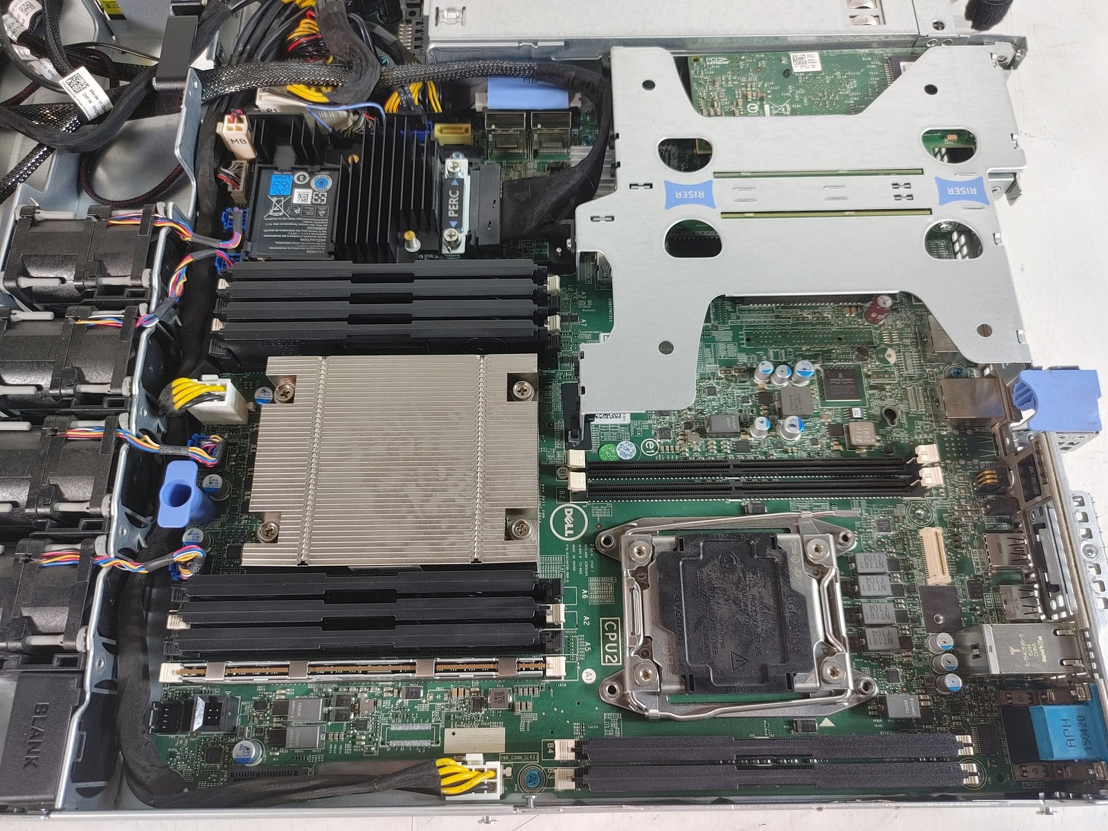 Dell PowerEdge R430 2.40 GHz Intel Xeon E5-2630 v3 32 GB DDR4 Server