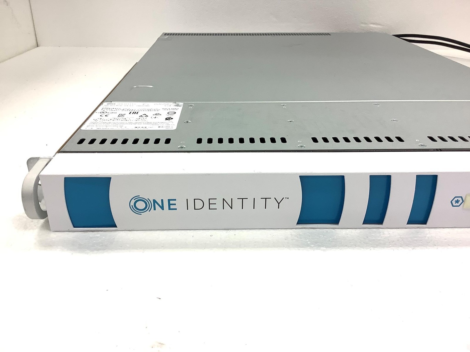One Identity Safeguard Privileged Sessions 3000 ONEIDPAM2 Xeon E3-1275V6 3.80GHZ