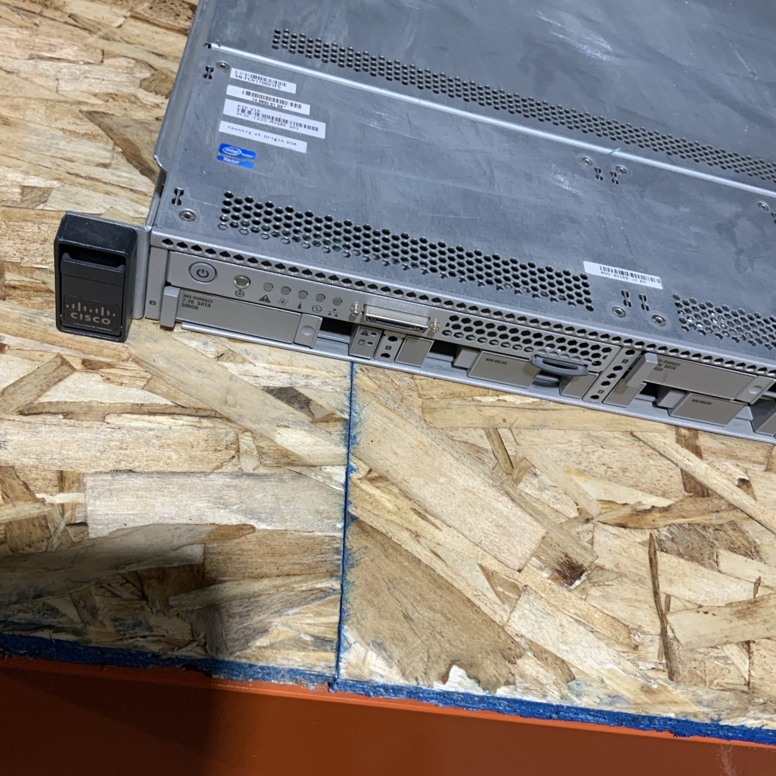 Cisco UCS C220 M3BE 2x E5-2609 2.4GHz 32GB RAM 2TB HDD RAID 1U Server A018