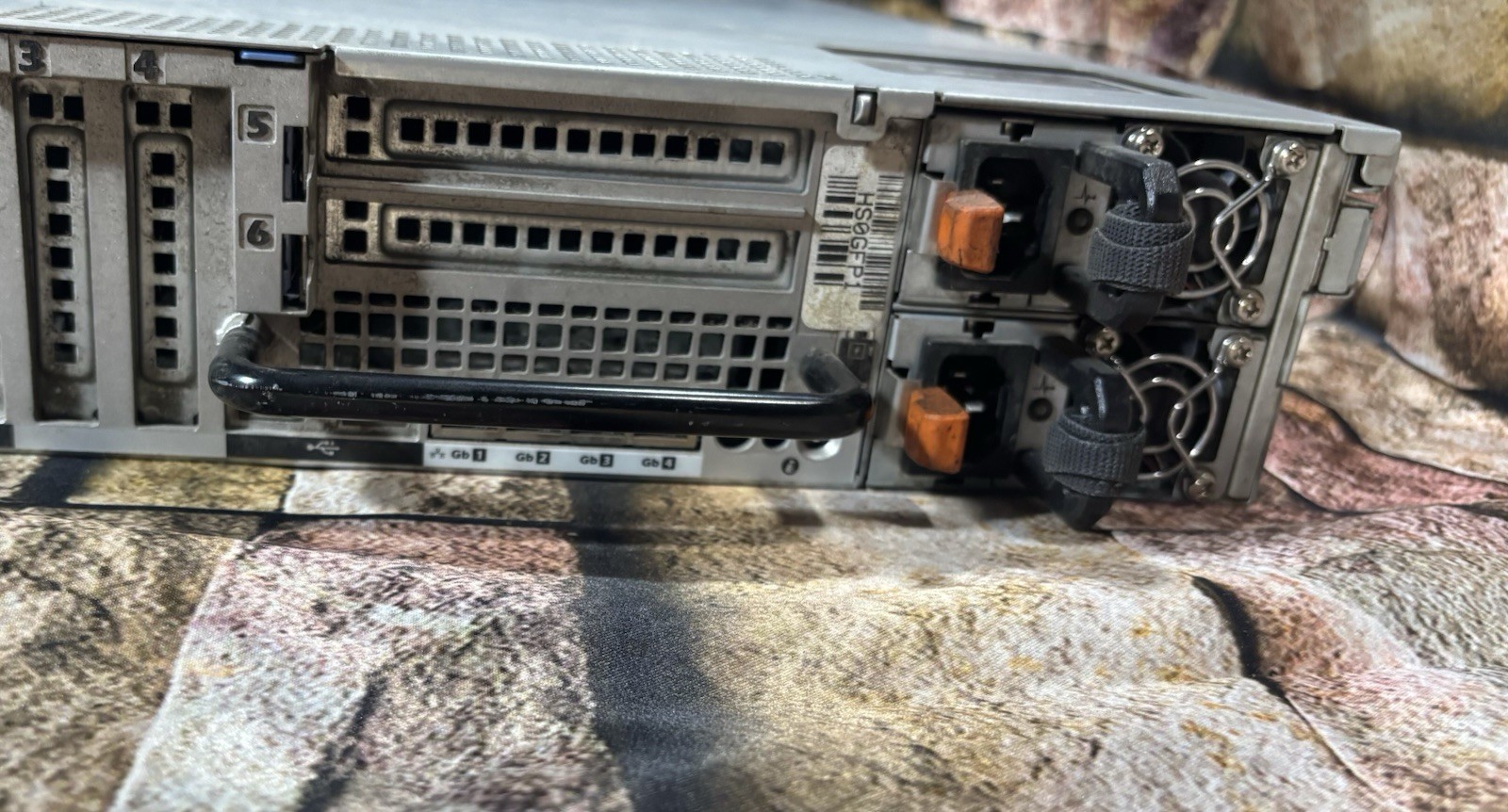 Dell PowerEdge R715 Rack Server|6 Hard Drives|Dual Power Supply|Read description