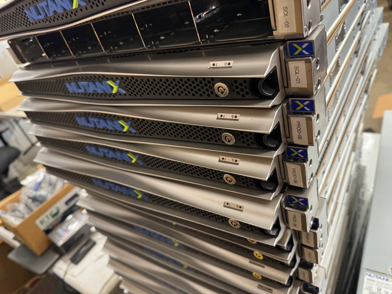 NUTANIX 8170N G8 Server Barebones No SSD Caddy CPU Ram Clean Data Center Pull