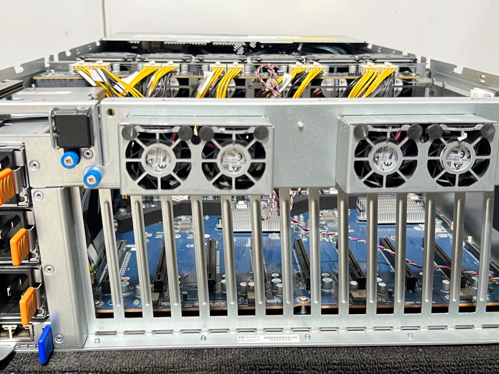 GIGABYTE G481-HA0 Barebone Disk Array / Server No CPU/RAM/HDD w 2x Heatsync