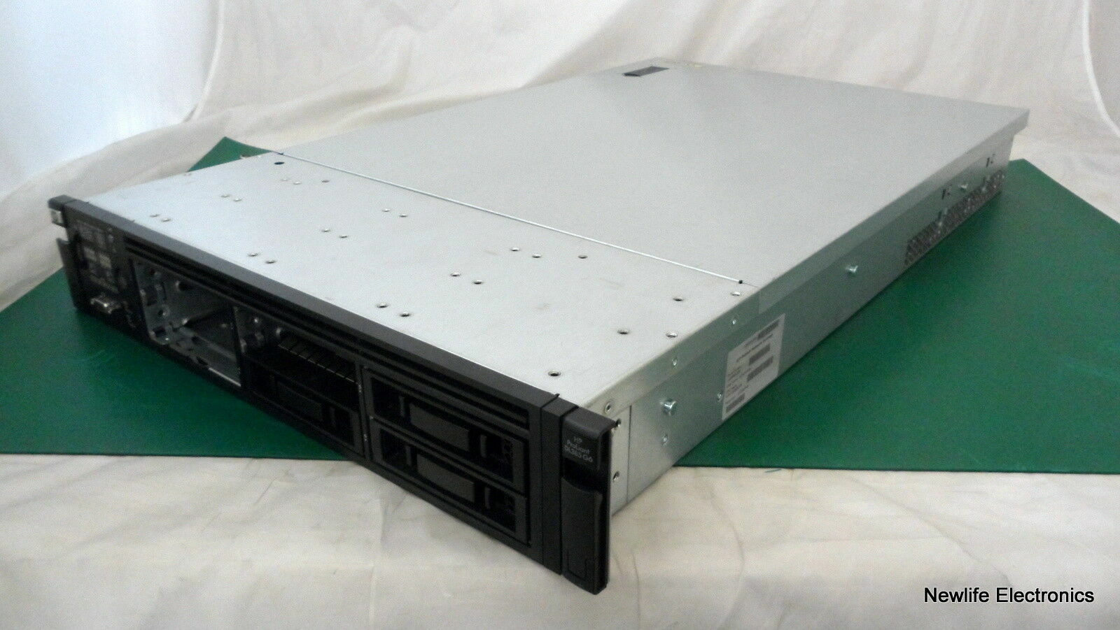 HP 573161-001 ProLiant DL385 G6 Server (2 x 2.6GHz CPU/2GB RAM/No Drives)