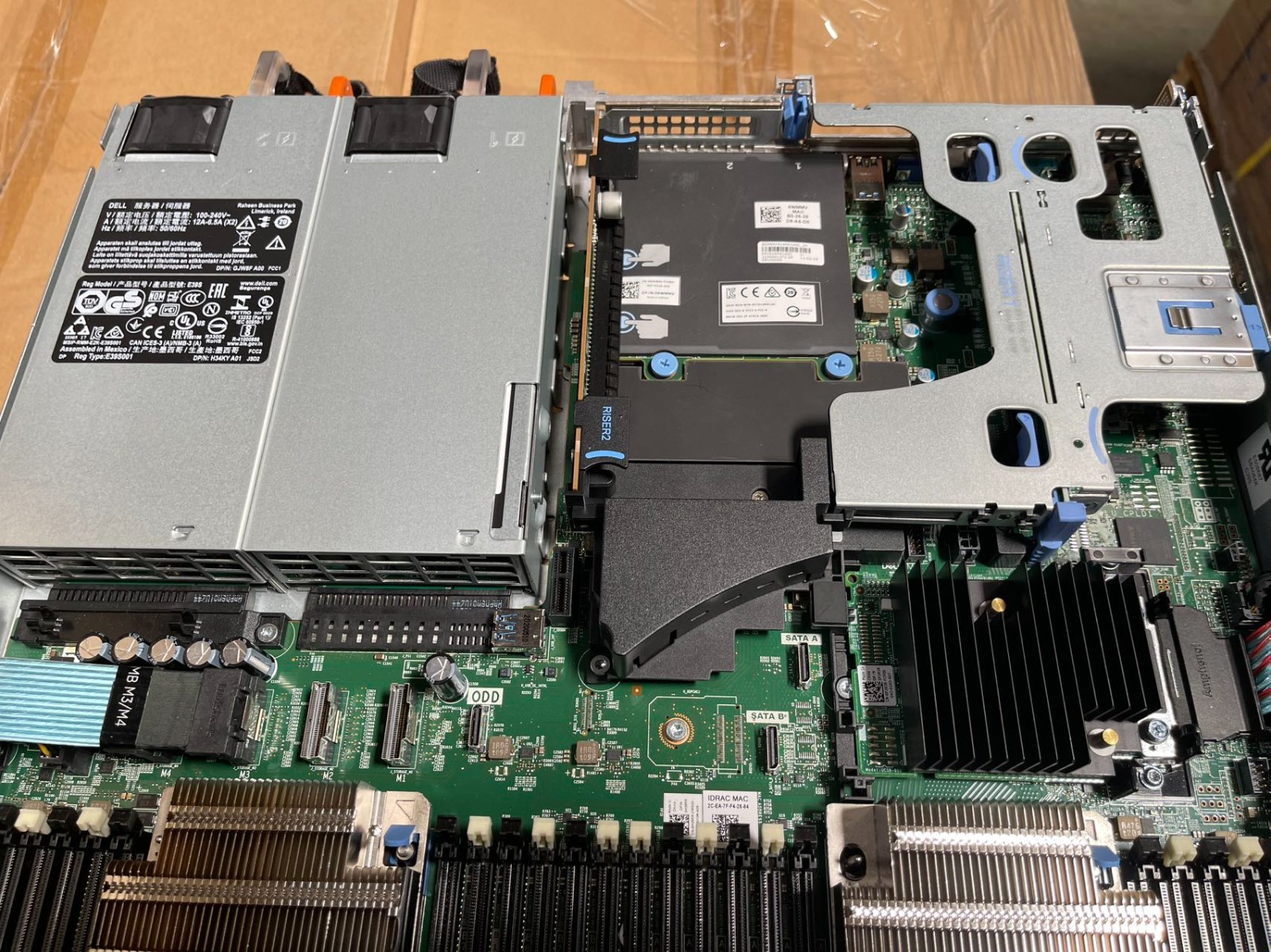 Dell PowerEdge R640 E560F 10 SFF Server 2x Xeon Gold 6152 1100W H330 NVME 684MR