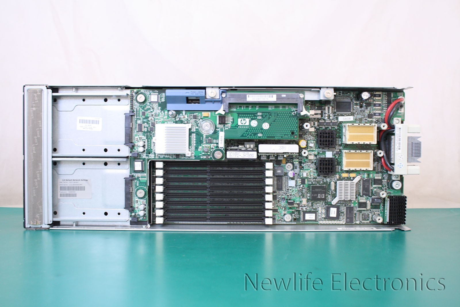 HP 447707-B21 ProLiant BL460c Server Blade (2 x 3.16GHz CPU/16GB RAM/No Drives)