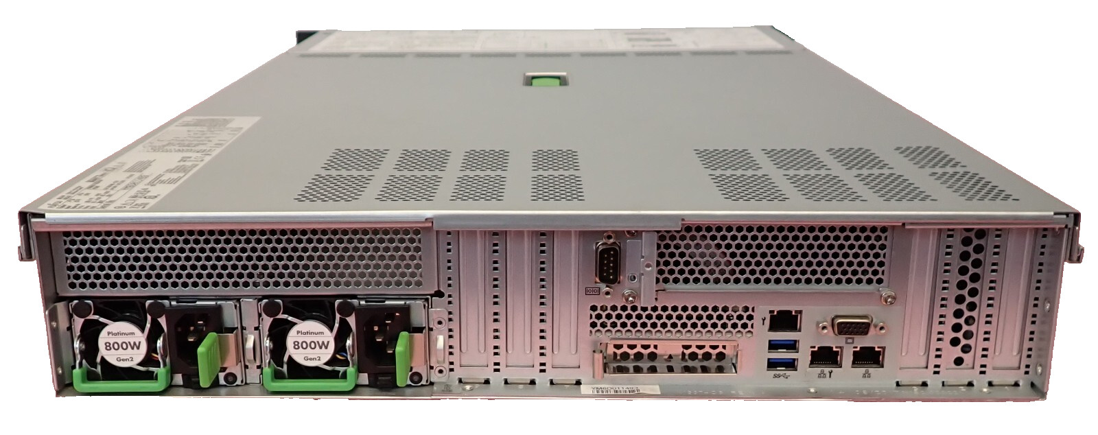 Fujitsu Primergy RX2540 M4 8C Silver 4110 32GB RAM 8x 2.5″ Bay EP420i 2U Server