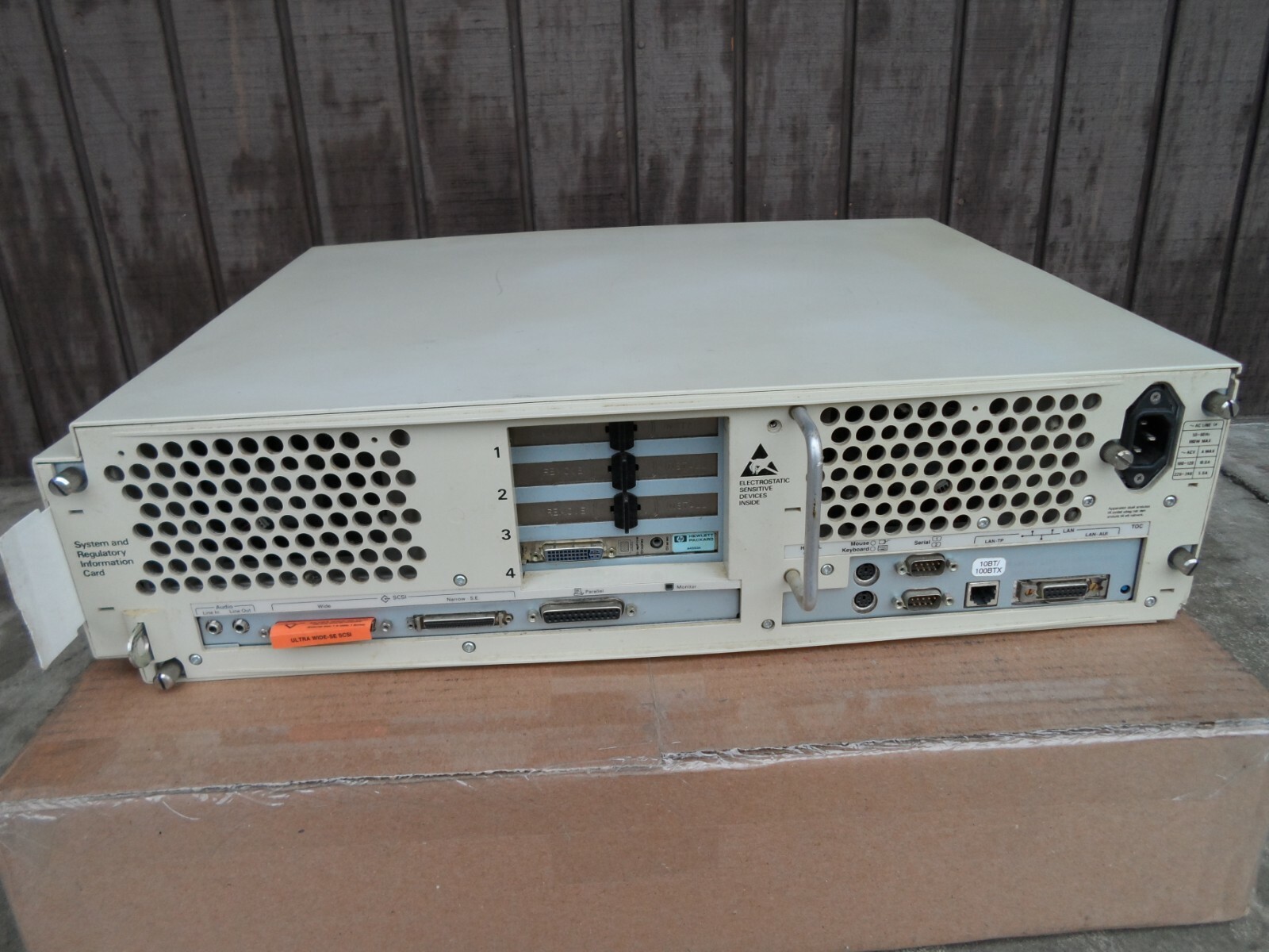 HP VISUALIZE A4988A A4125A C360 Workstation 367MHz 1GB Mem A4553A FX4 Sold AS-IS