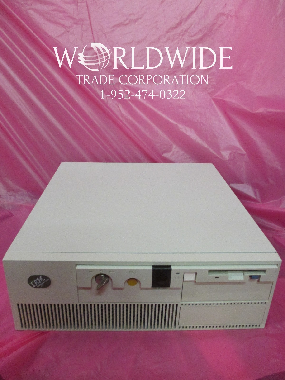 IBM 7030-3CT POWER2 67MHz, 512MB Memory, 1GB SCSI-2 Disk Drive, CD Base RS6000